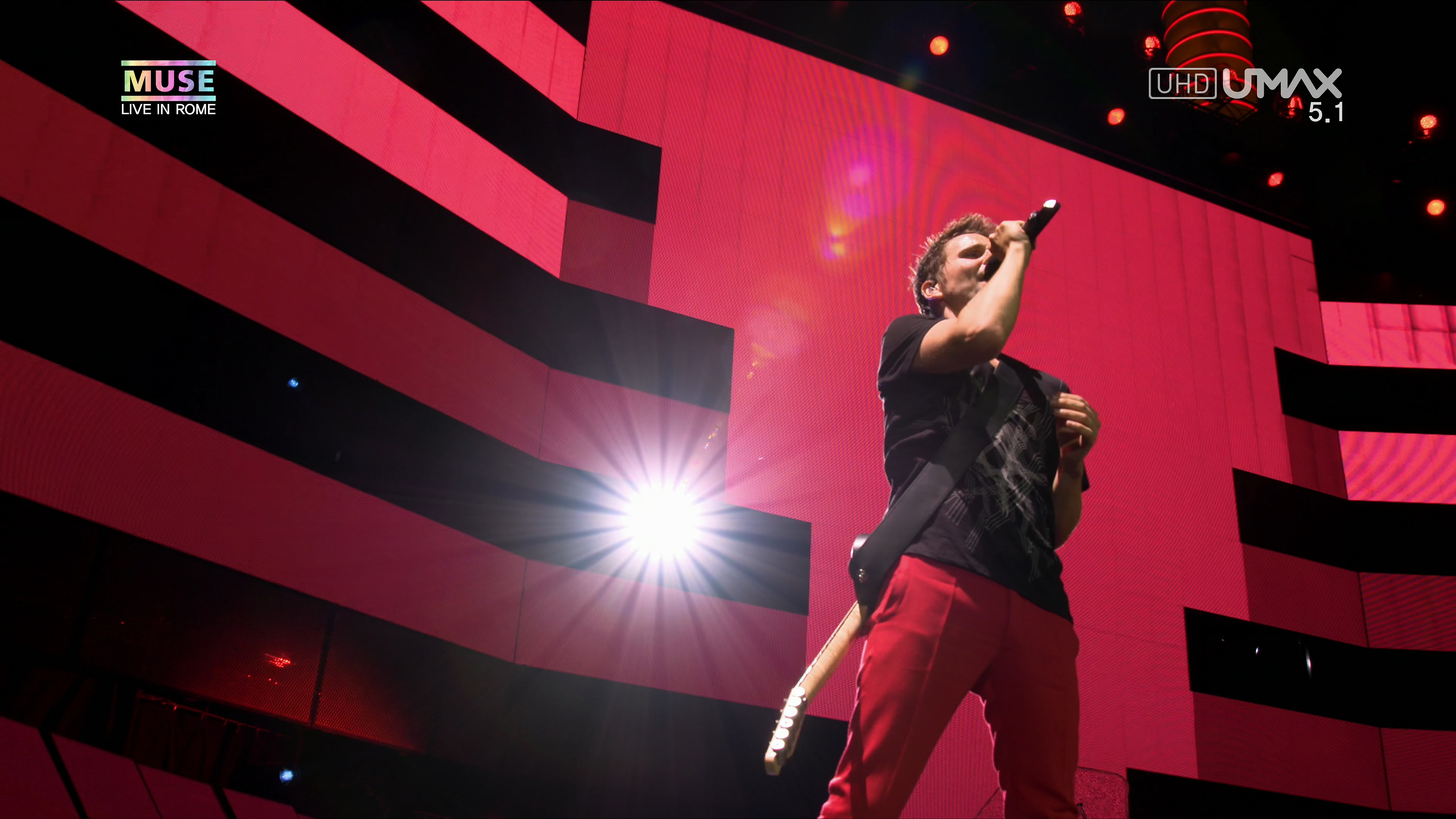Muse.Live.At.Rome.Olympic.Stadium.2013.2160p.UHDTV.HEVC.mkv_20160312_235258.566.jpg