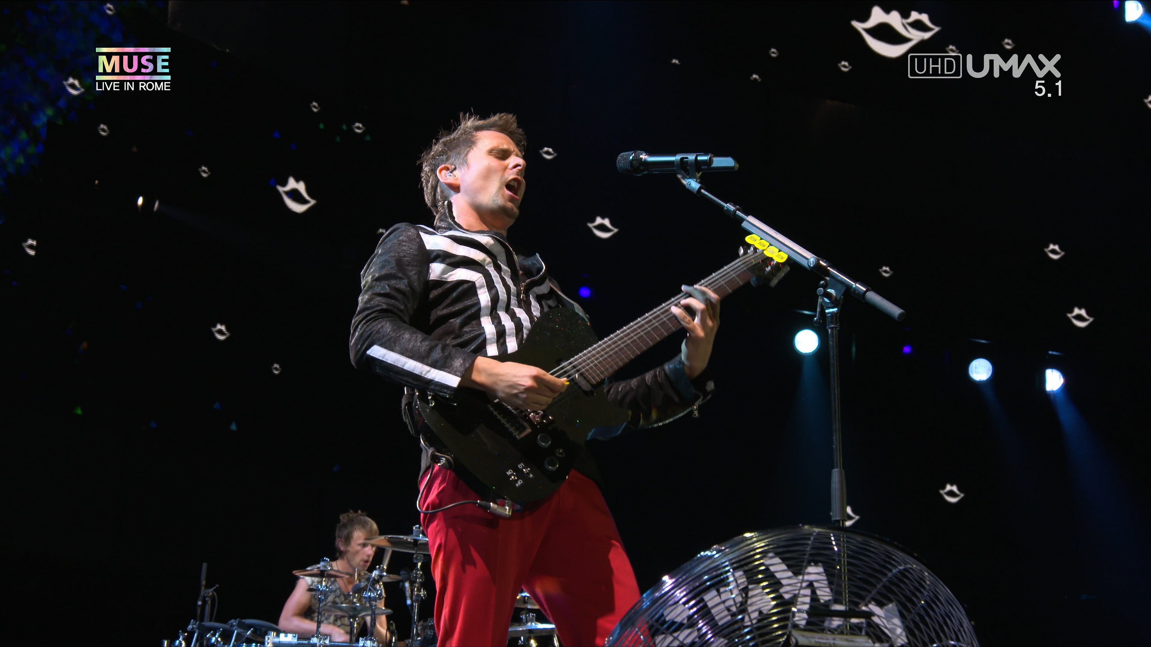 Muse.Live.At.Rome.Olympic.Stadium.2013.2160p.UHDTV.HEVC.mkv_20160313_000612.875.jpg