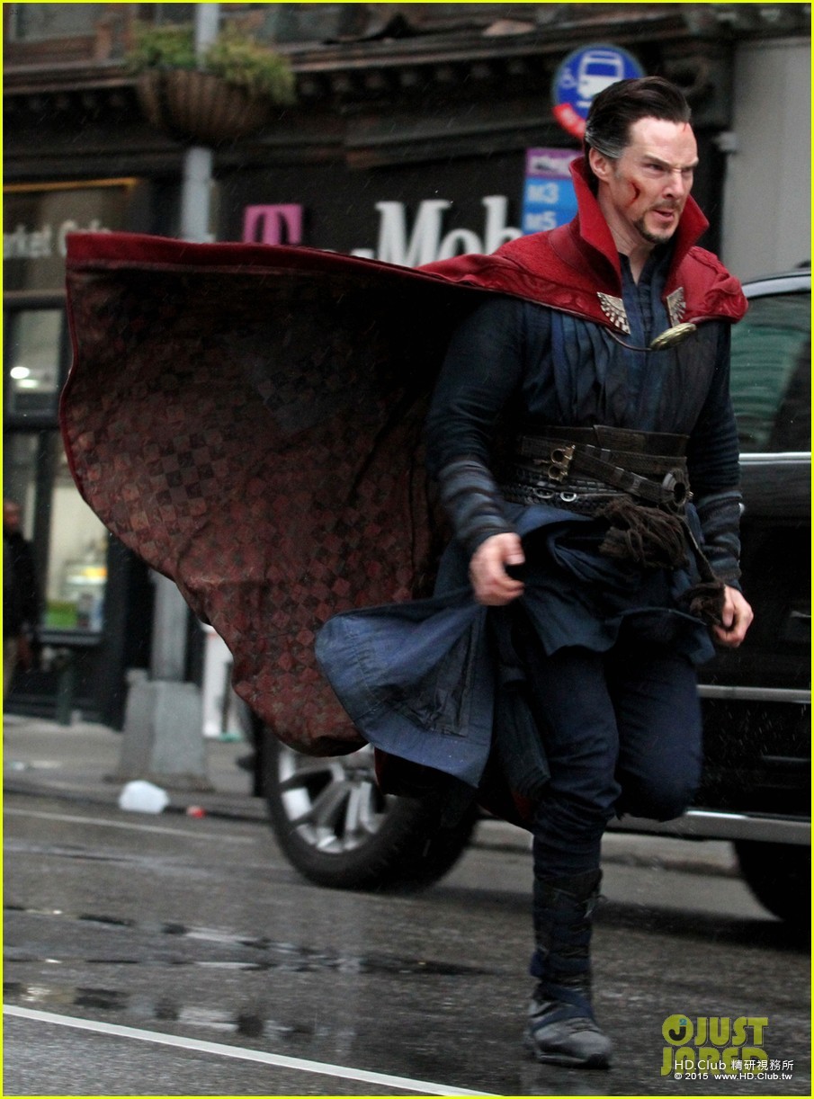 benedict-cumberbatch-films-doctor-strange-in-nyc-first-pics-01.jpg