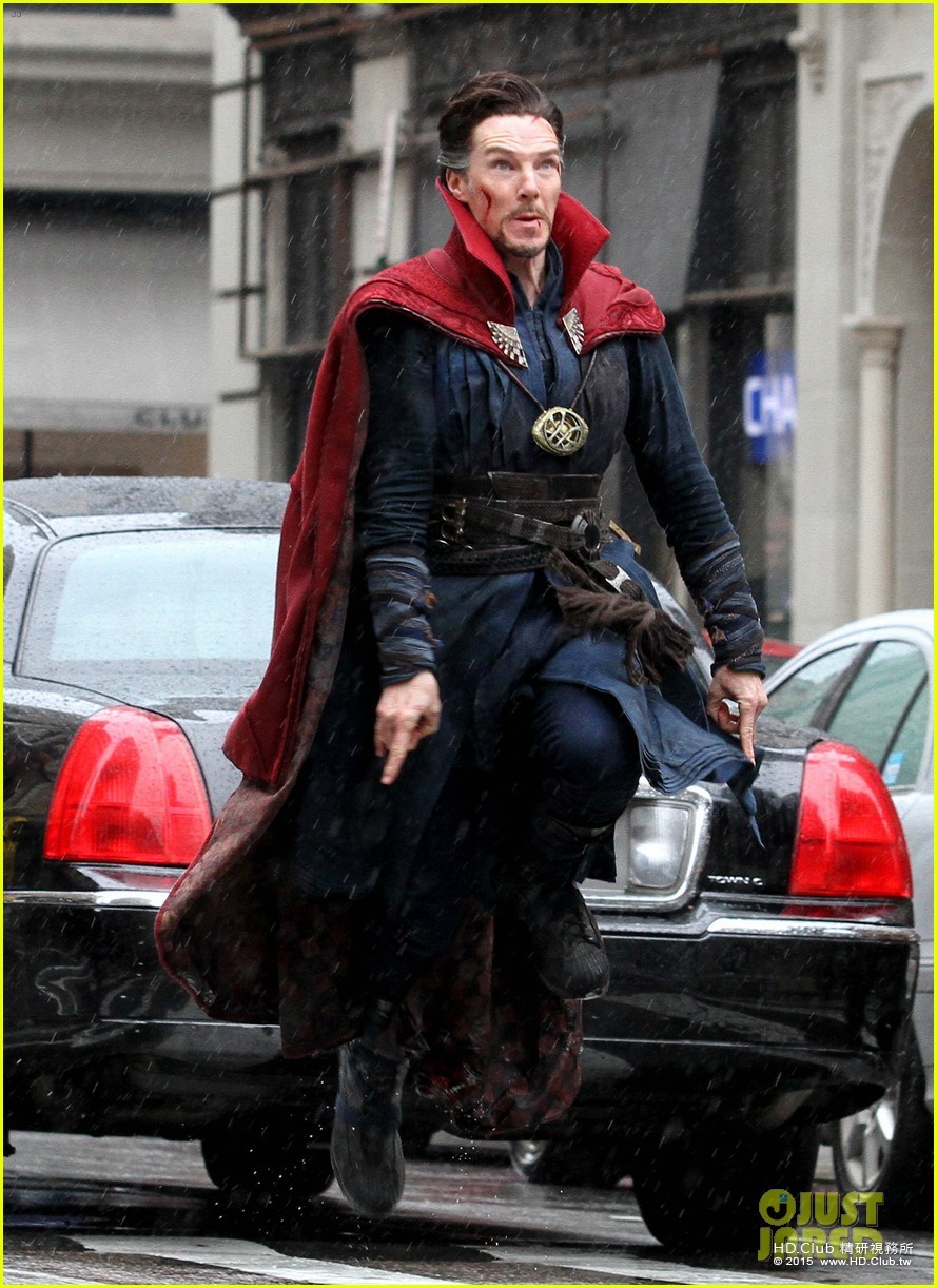 benedict-cumberbatch-films-doctor-strange-in-nyc-first-pics-50.jpg