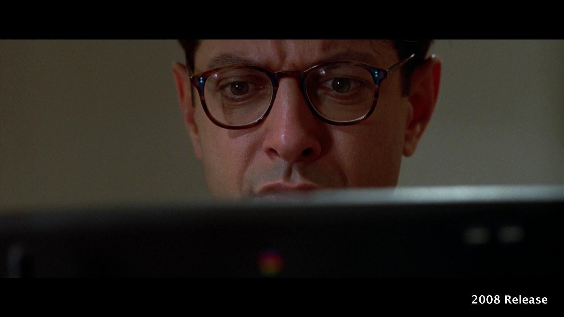 High-Def-Digest-www.highdefdigest_.com-Blu-ray-Independence-Day-2008_1_.jpg