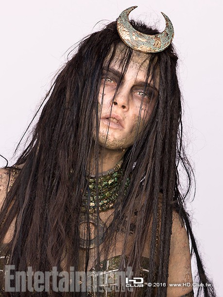 suicide-squad-enchantress-cara-delevingne.jpg