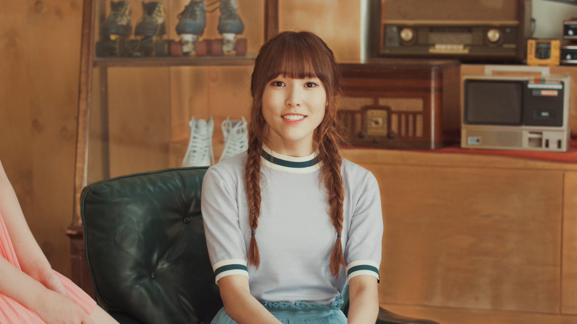 GFriend - Navillera (mvid-clean1080-2016).mp4_20160712_012813.890.jpg