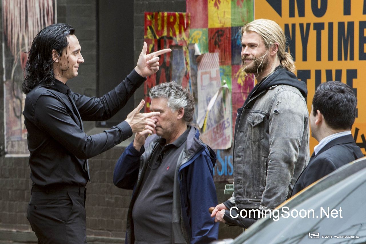 thor3set_009.jpg