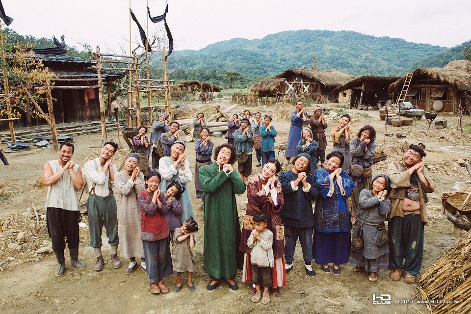 健忘村劇照全村大合照.jpg
