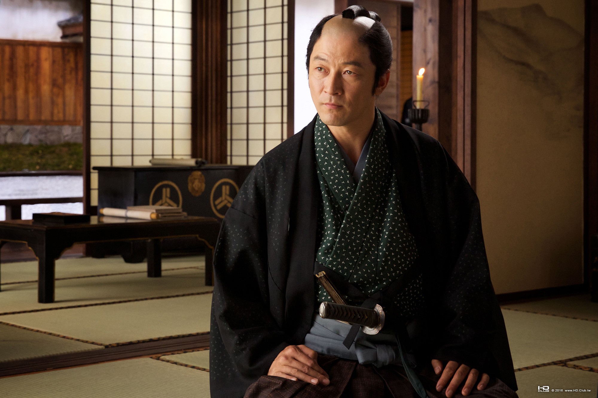 Tadanobu-Asano-is-an-interpreter-approaching-the-apostasy-to-hero-Silence.jpg