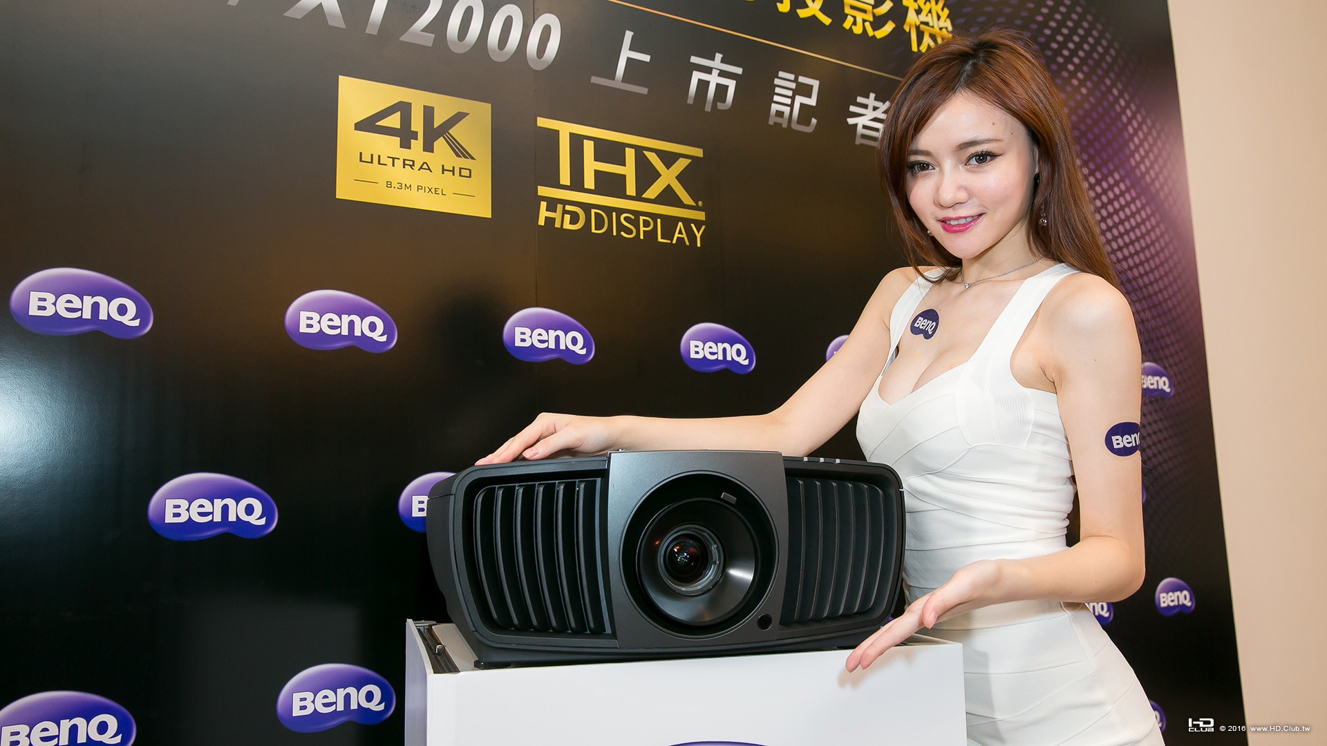 BenQ發表4k DLP雙旗艦家庭劇院投影機Ｗ11000X12000.JPG