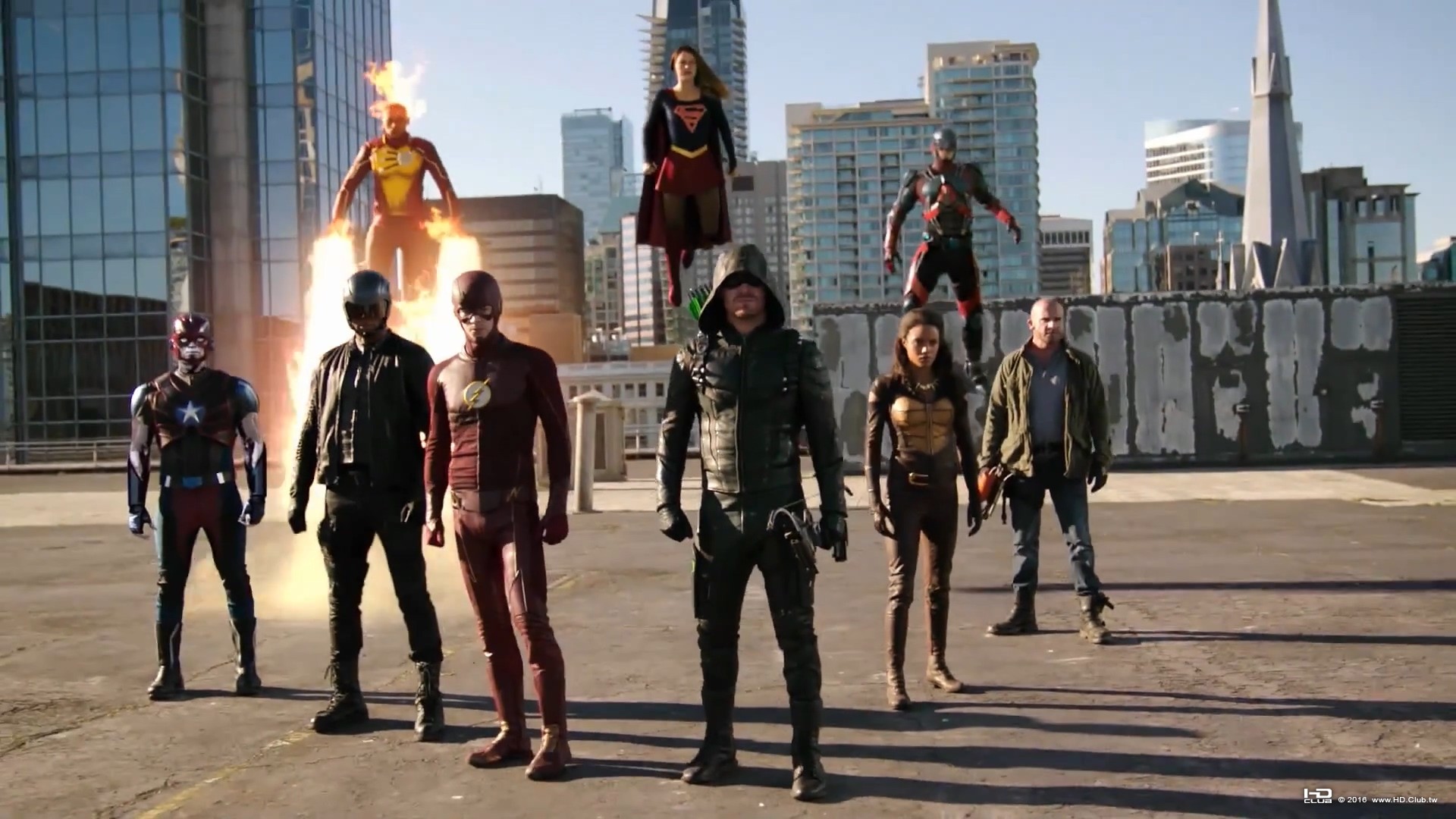 Supergirl   Heroes v Aliens  The Dominators   The CW.mp4_20161124_093331.719.jpg