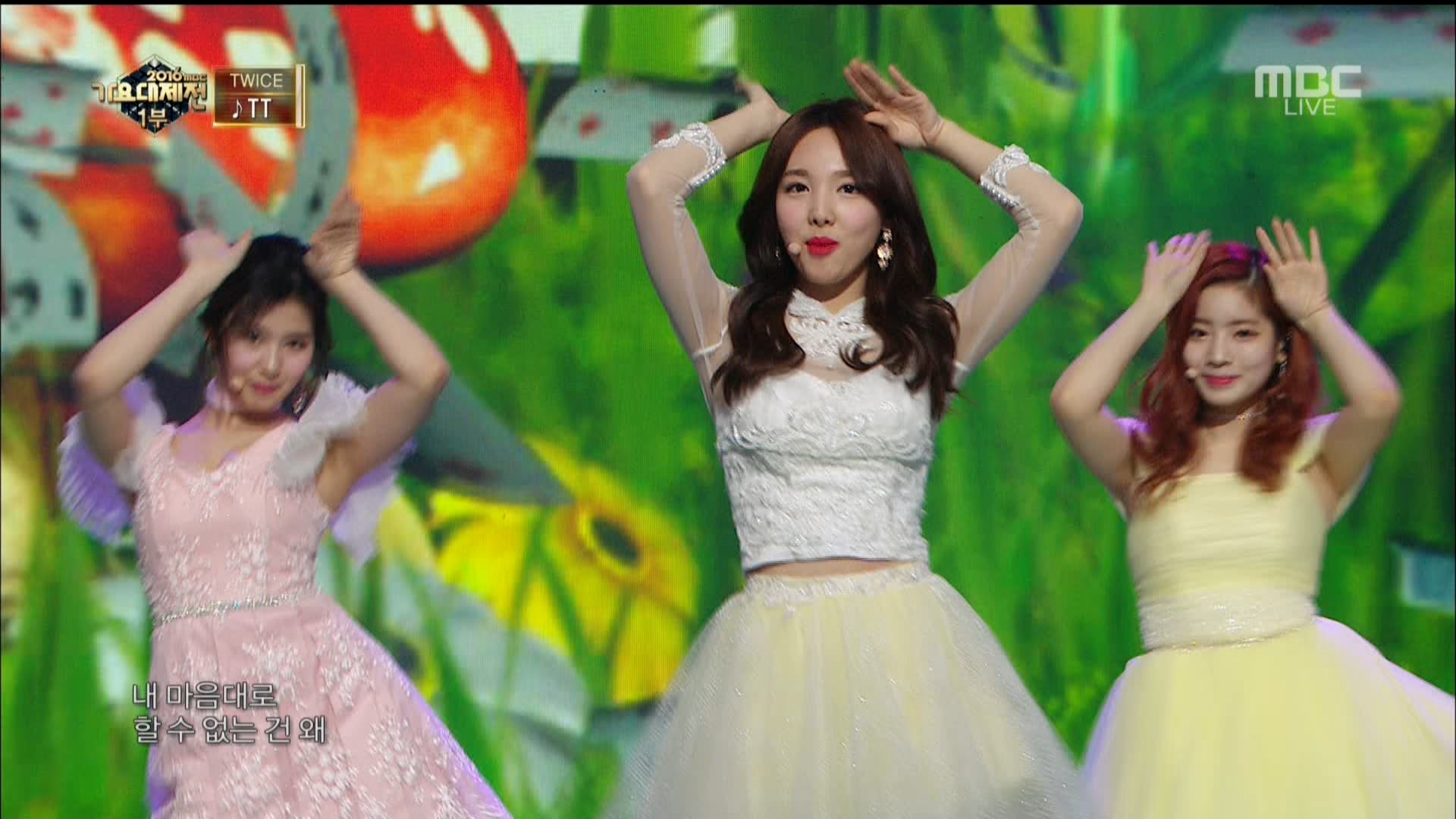 161231.MBC.2016 MBC 가요대제전.1-2부 통합.HDTV.1080i.by.Shaytyen.ts_20170105_075.jpg