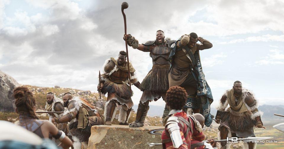 black-panther-movie-image-5.jpg