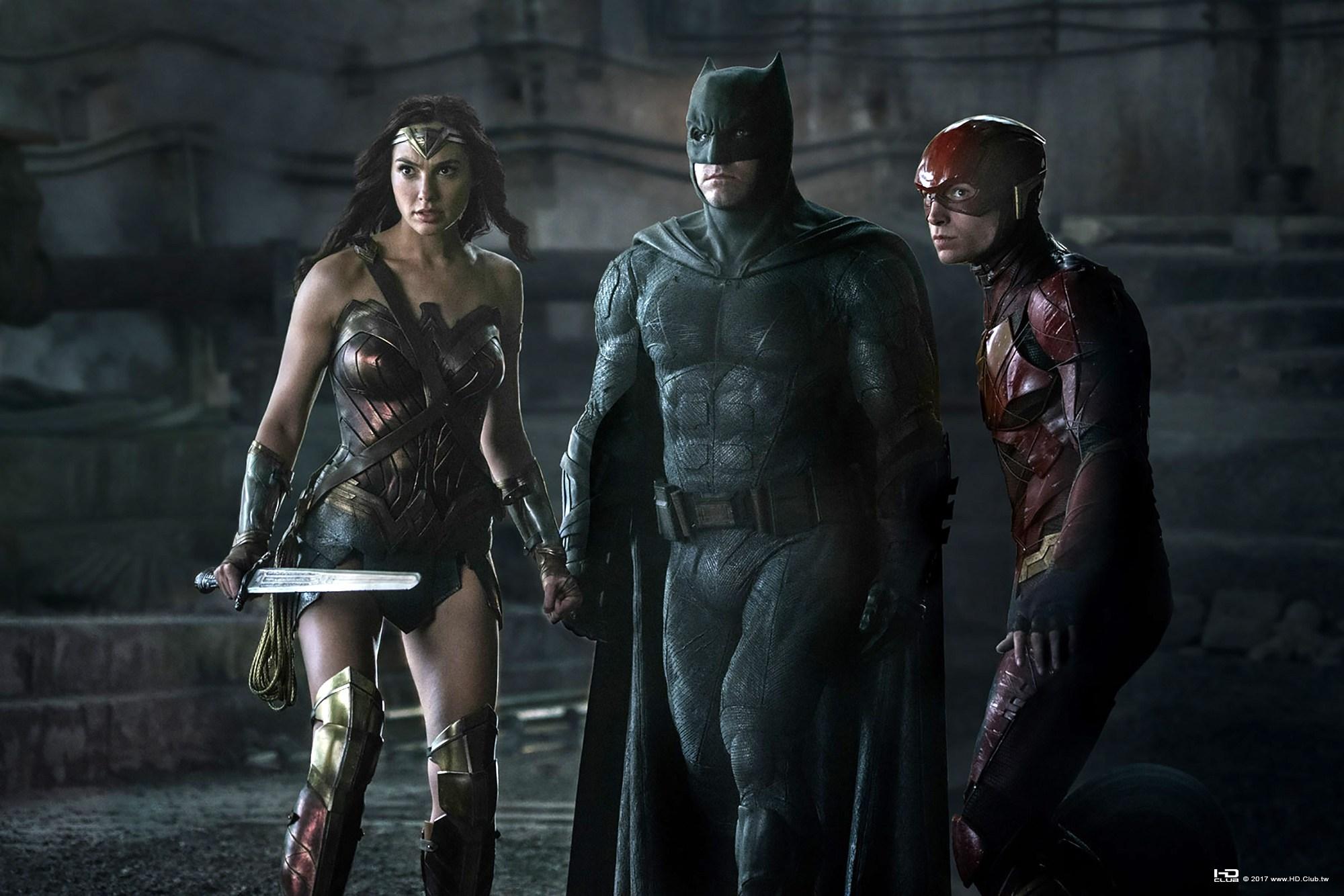 Justice-League-Batman-Wonder-Woman-Flash.jpg