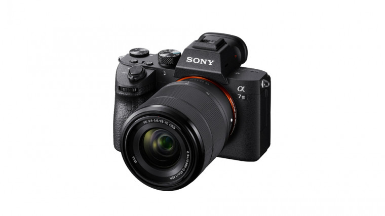 圖1) Sony α7 III 搭載全新 2,420 萬畫素背照式 Exmor R™ CMOS 感光元件，拍攝更靈.jpg