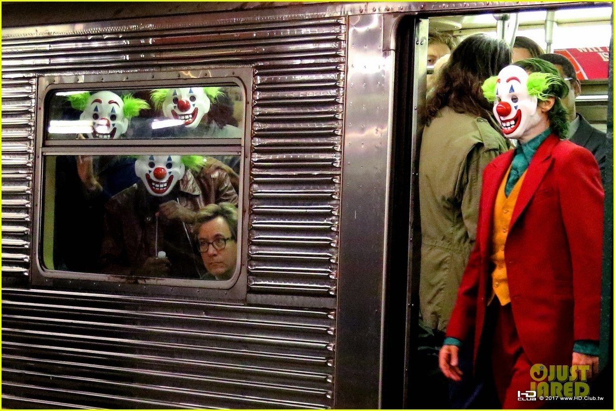 joaquin-phoenix-transforms-into-the-joker-filming-riot-scene-15.jpg