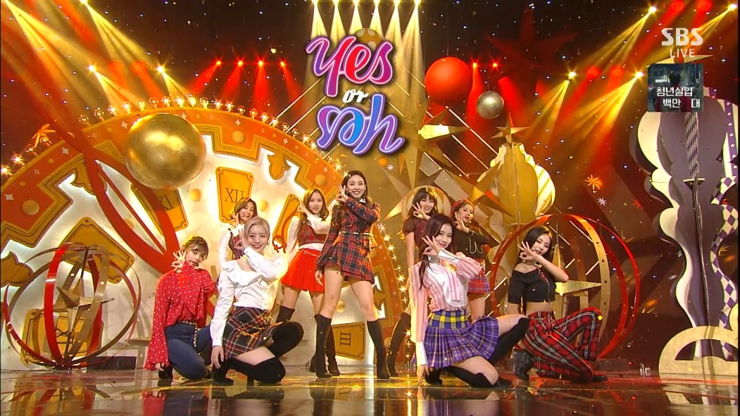 (dlvhpme3100)TWICE - Interview + BDZ (Korean ver.) + Yes or Yes (Inkigayo 2018.1.jpg