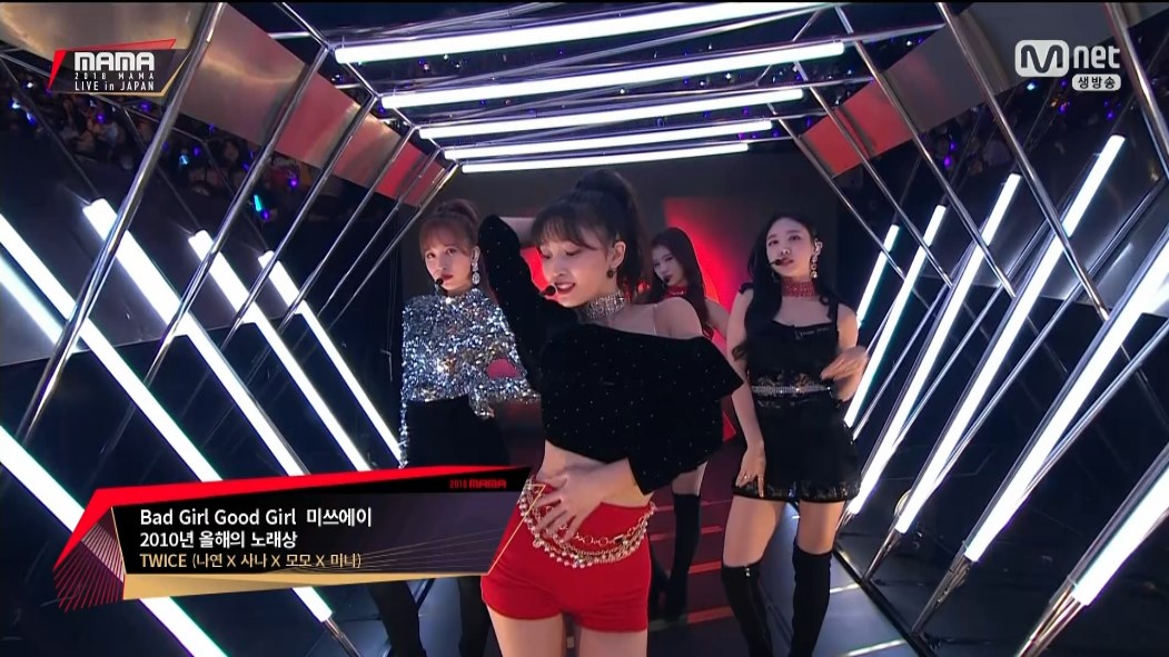 (dlvhpme3100)TWICE - Red Carpet + cut + Awards + Intro + YES or YES + What is Lo.jpg