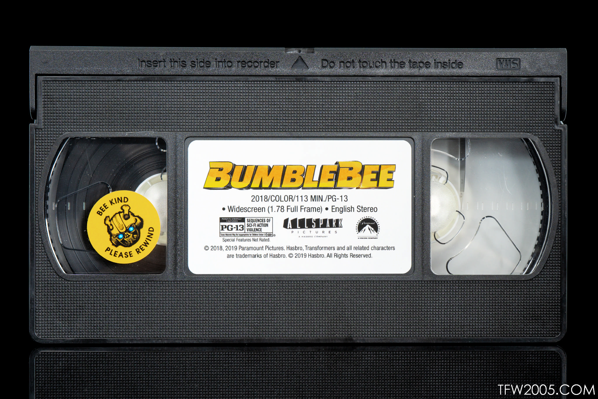 Bumblebee-VHS-Tape-08.jpg