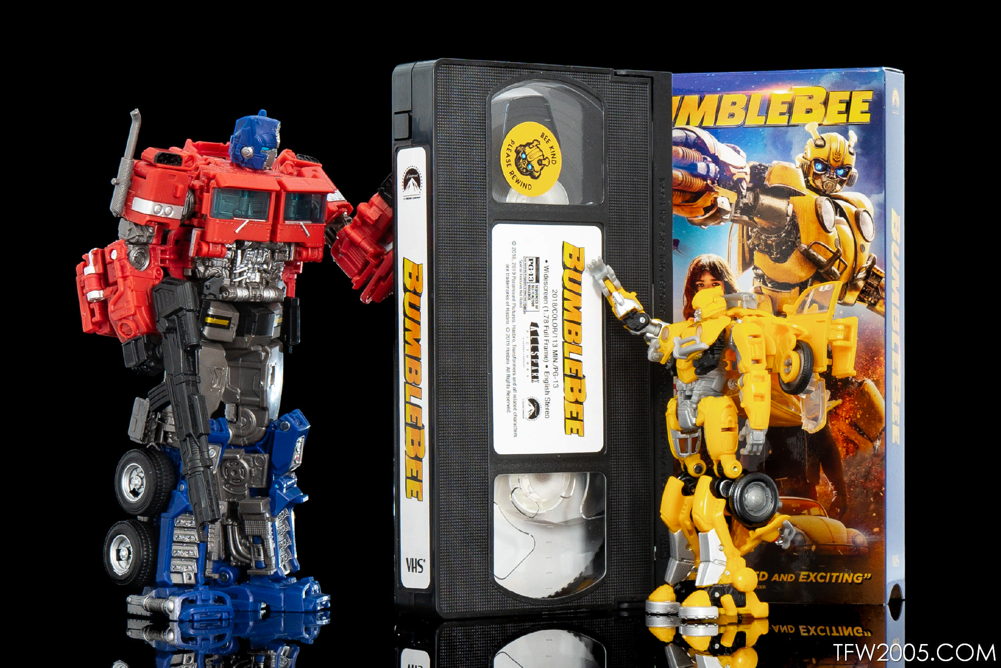 Bumblebee-VHS-Tape-15.jpg