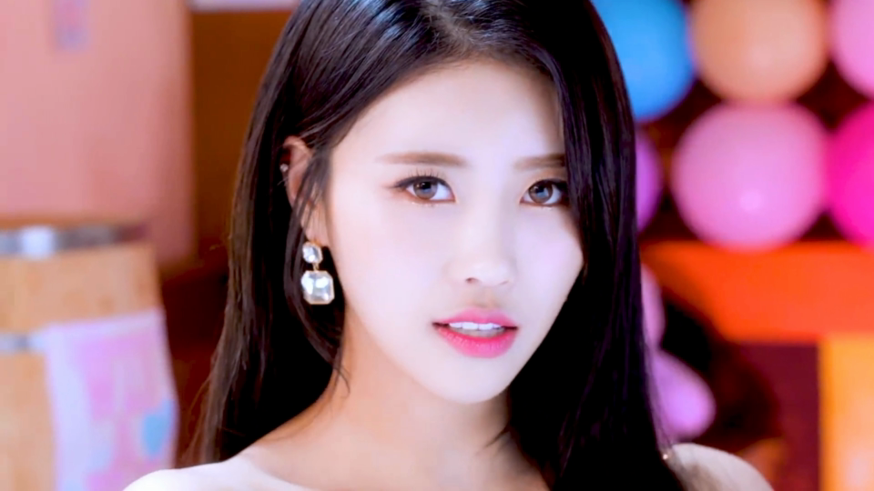 [MV] Lovelyz-_ That day).mp4_20190519_171029.940.png