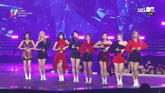 190822-SBS-2019-SORIBADA-BEST-K-MUSIC-AWARDS-TWICE---FANCY.ts_snapshot_03.jpg