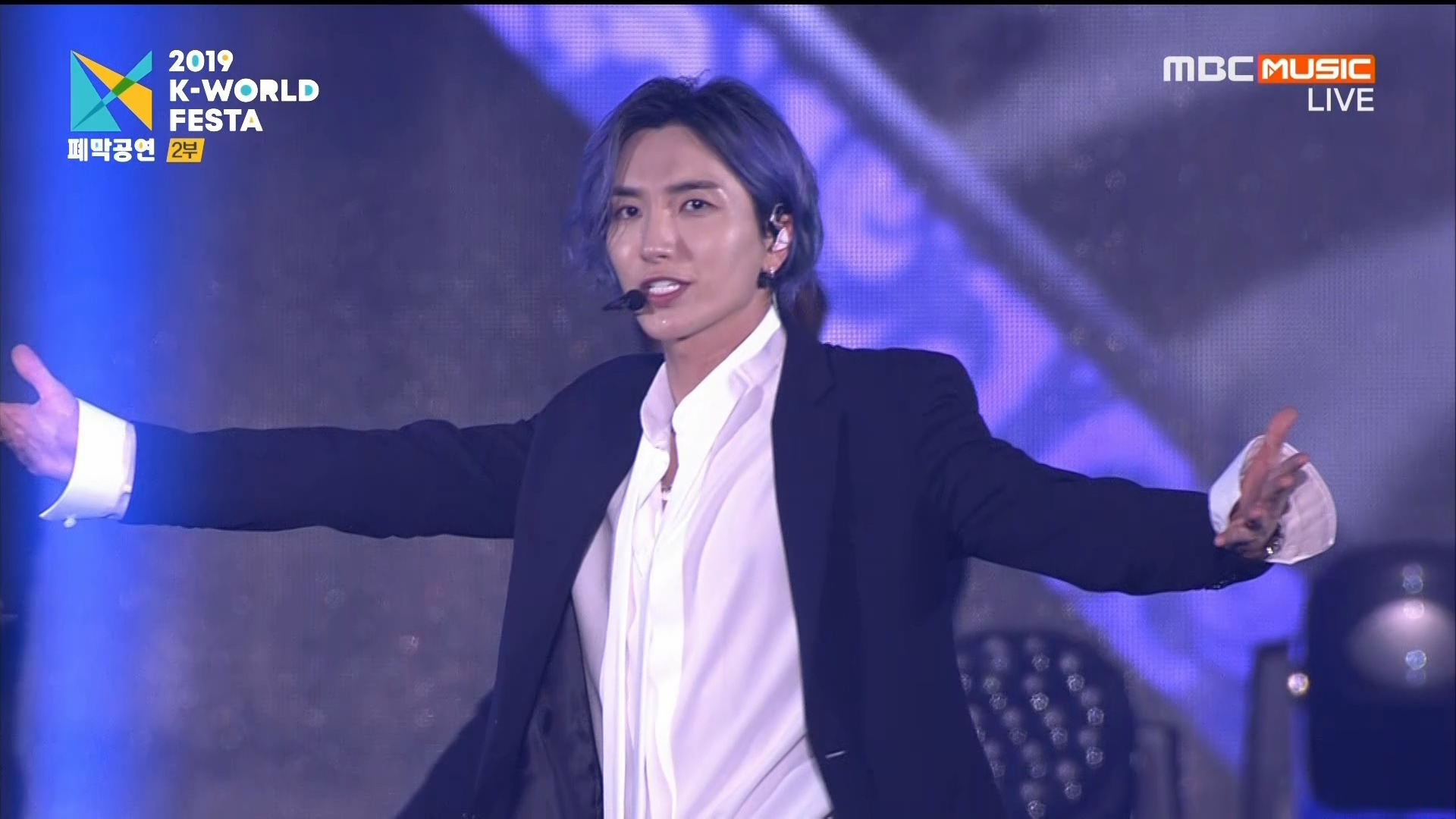 190824 MBC 2019 K-WORLD FESTA Super Juior - Black Suit + SORRY SORRY + Bonamana..jpg