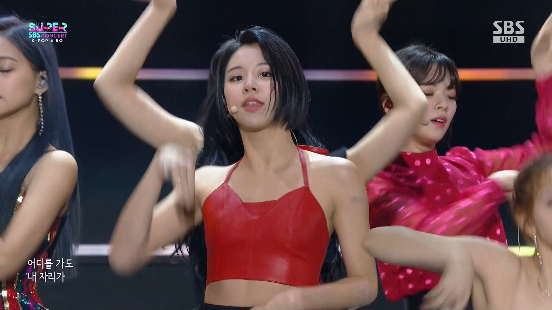 191013 SBS Super Concert TWICE - Feel Special + FANCY 1080i.H264.AC3-Stella.ts_2.jpg