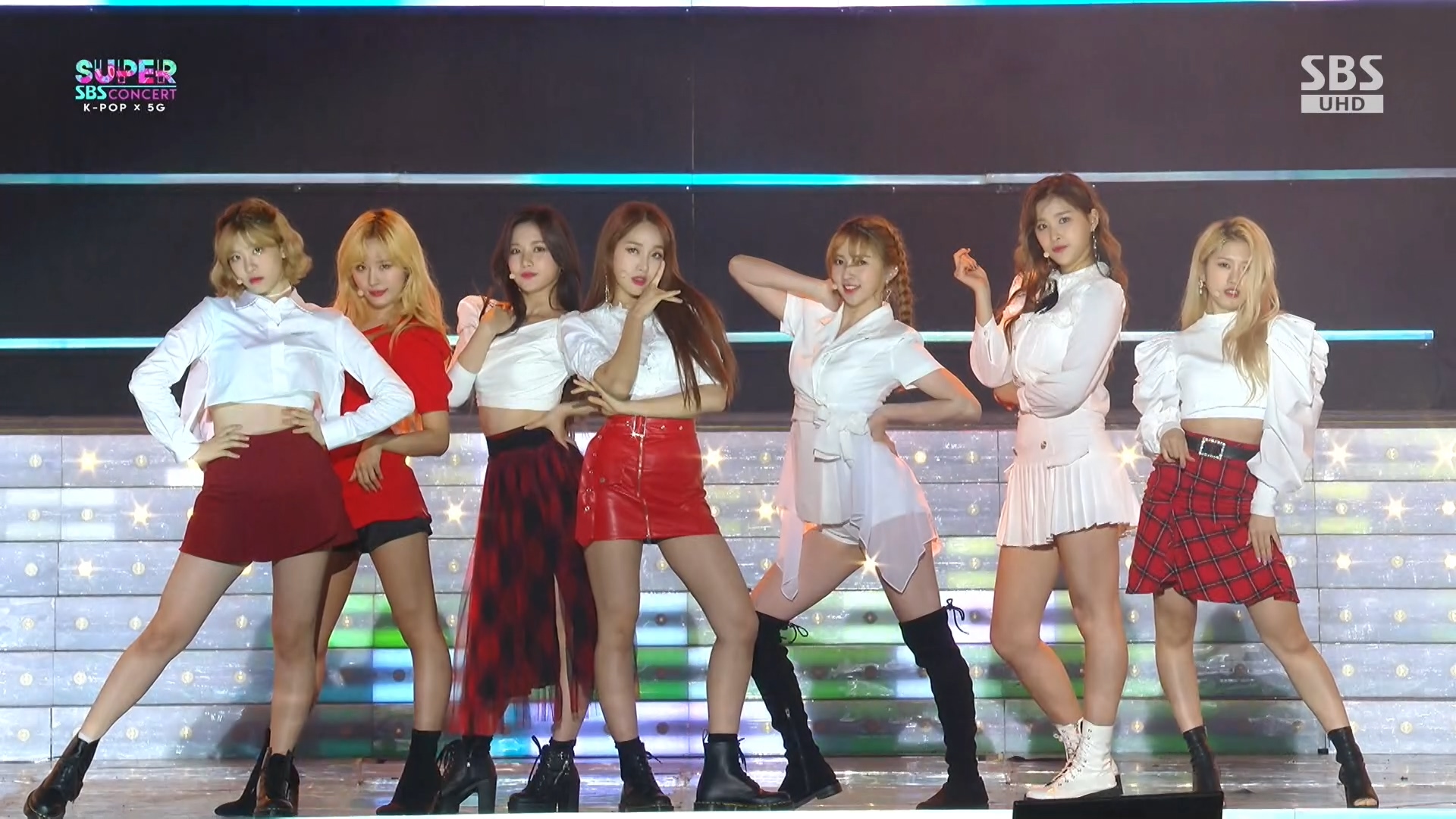 191013 SBS Inkigayo Super Concert in Incheon NATURE - I&#039;m So Pretty.ts_2019.jpg