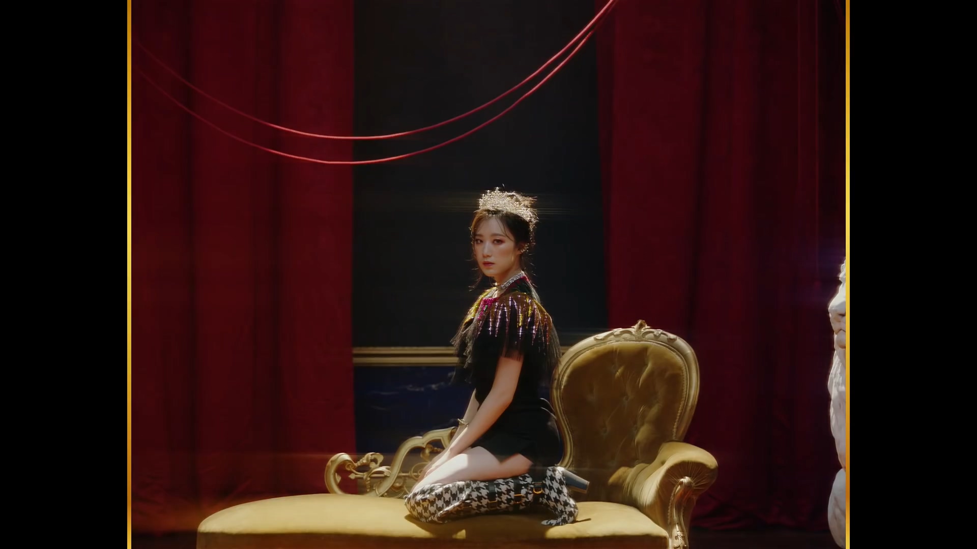 (여자)아이들((G)I-DLE) - &#039;LION&#039; Official Music Video.mp4_20191104_1132.jpg