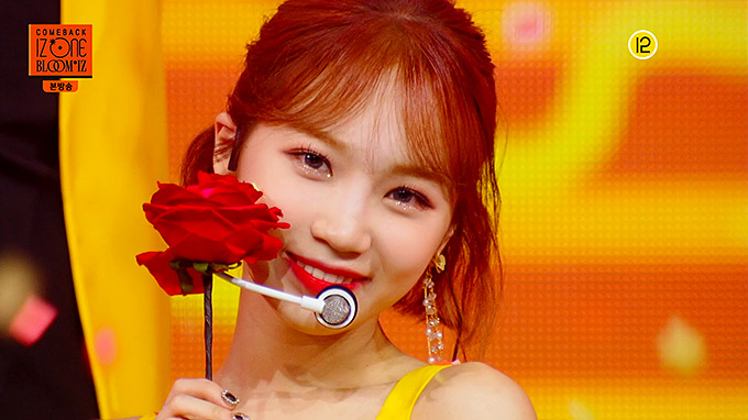 IZONE---SO-CURIOUS-(200217-Mnet-BLOOMIZ-Comeback-Showcase-E01).ts_snapshot_03.jpg