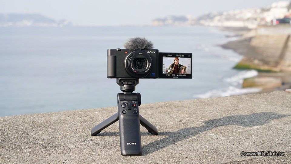 圖2) 數位相機 ZV-1 配備包含 4K 高畫質錄影、內建機身防震等進階影片拍攝功能，符合.jpg