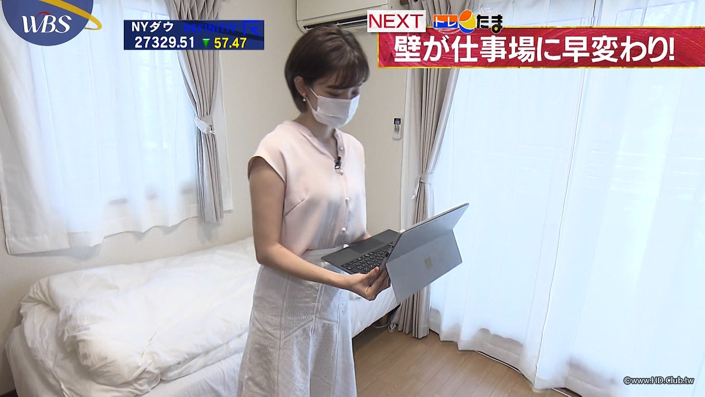 田中瞳_女子アナ_ノースリーブ_おっぱい_07.jpg