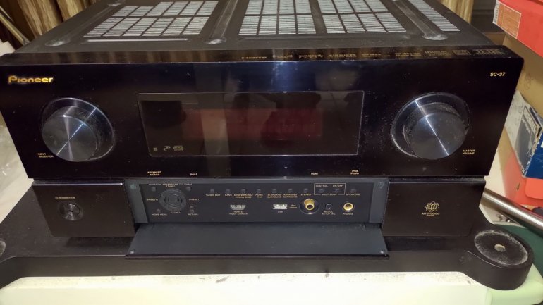 Pioneer SC-37