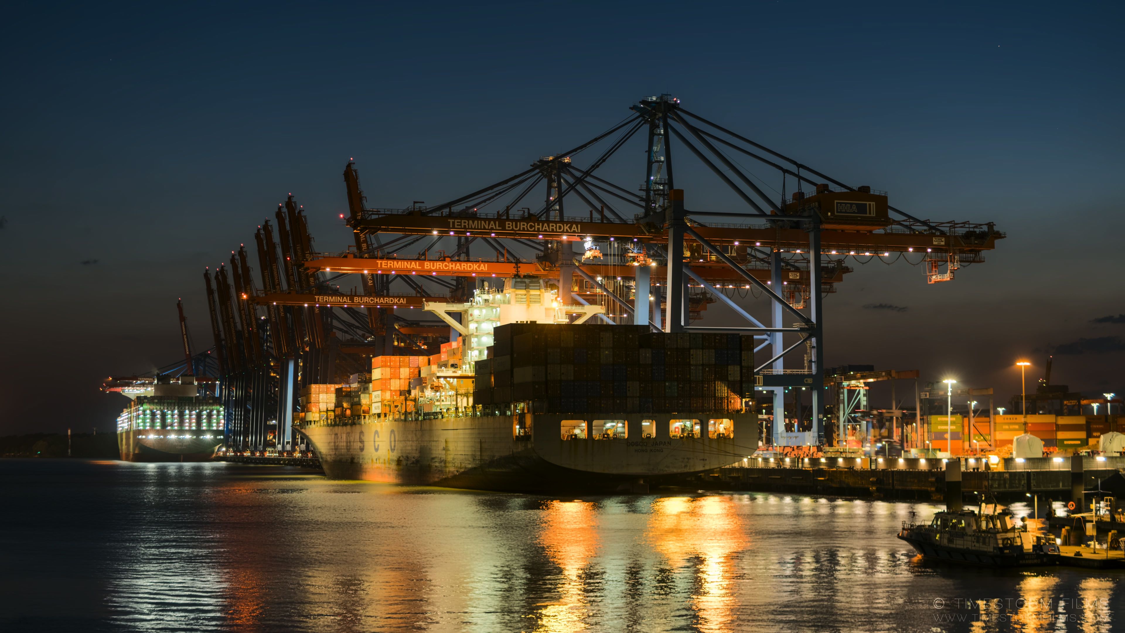 [HDR.TIMESTORM.8K.视频] 汉堡的白夜 WHITE NIGHTS OF HAMBURG 8K60.mp4_20240208_120.jpg