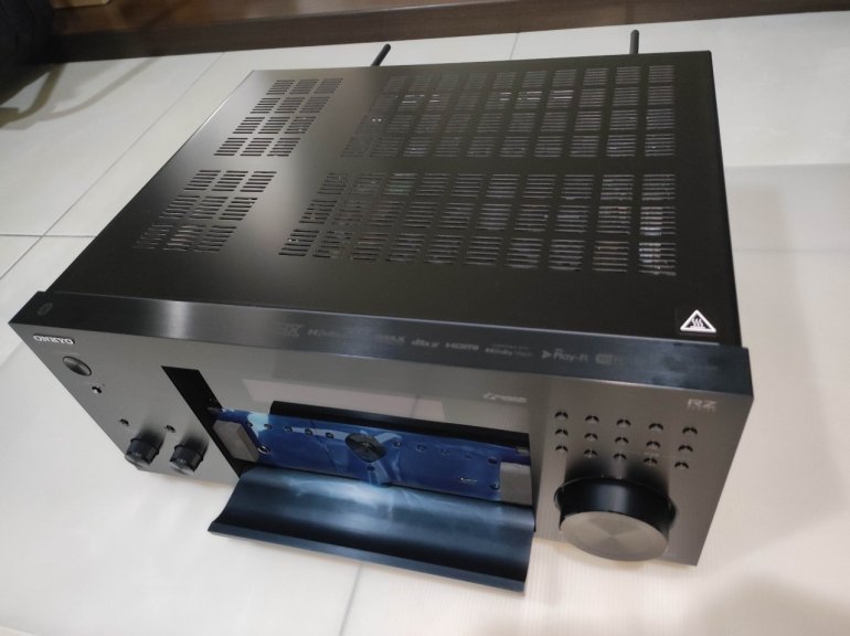 Onkyo TX-RZ50