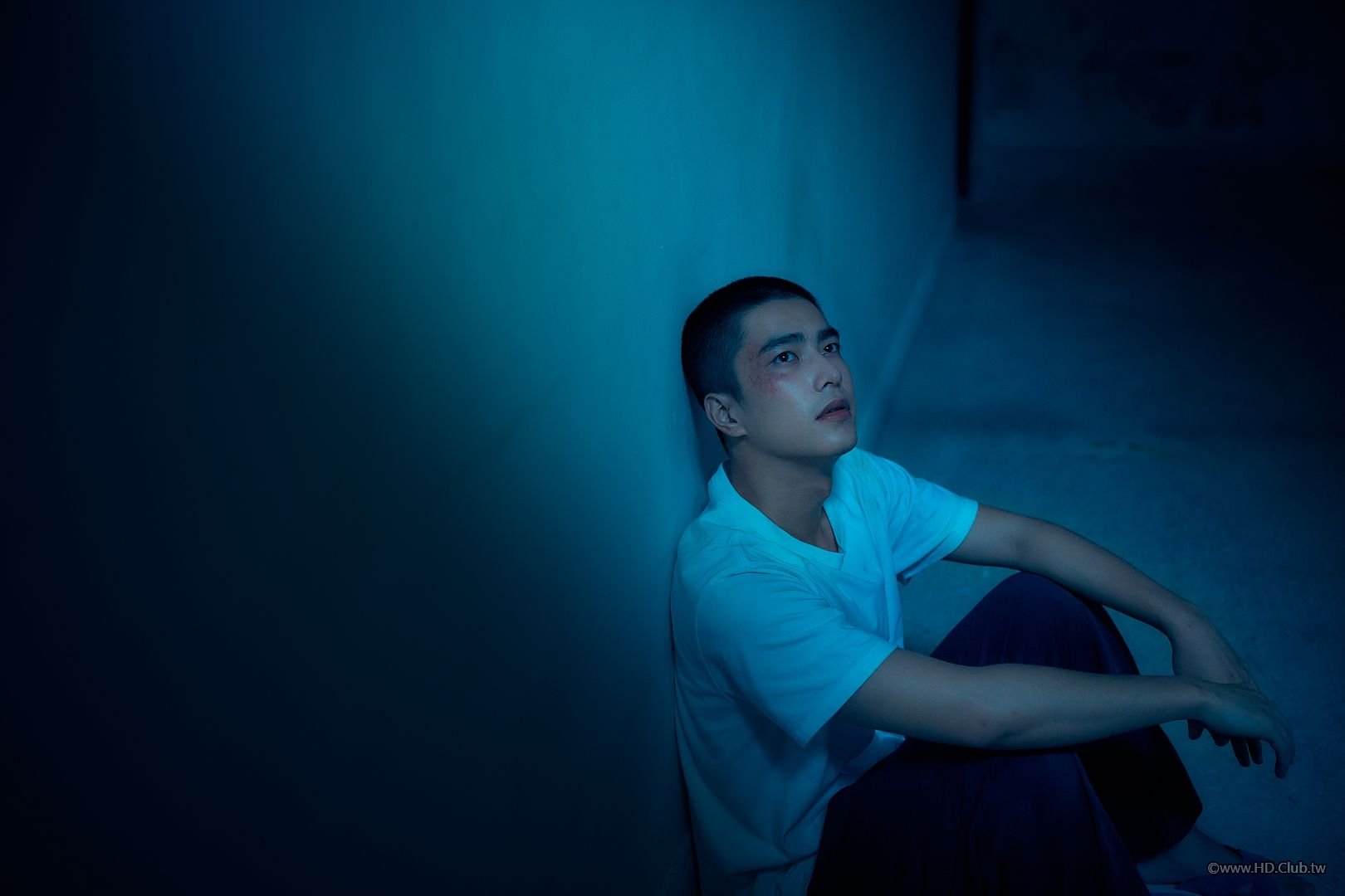 Netflix《如果我不曾見過太陽》- 曾敬驊飾演暗黑連續殺人犯李壬曜.jpg
