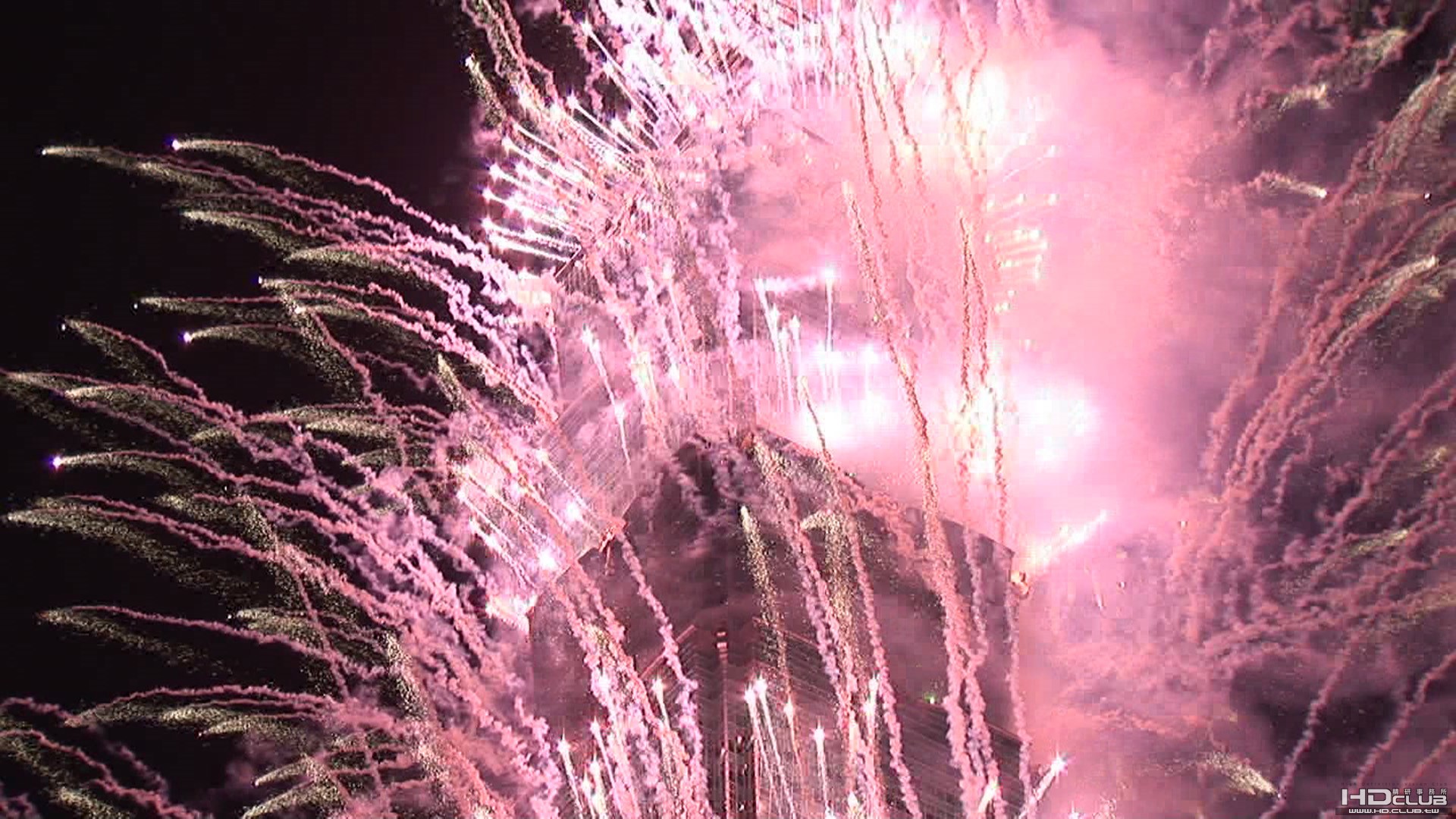 101Firework[(001035)00-49-44].JPG