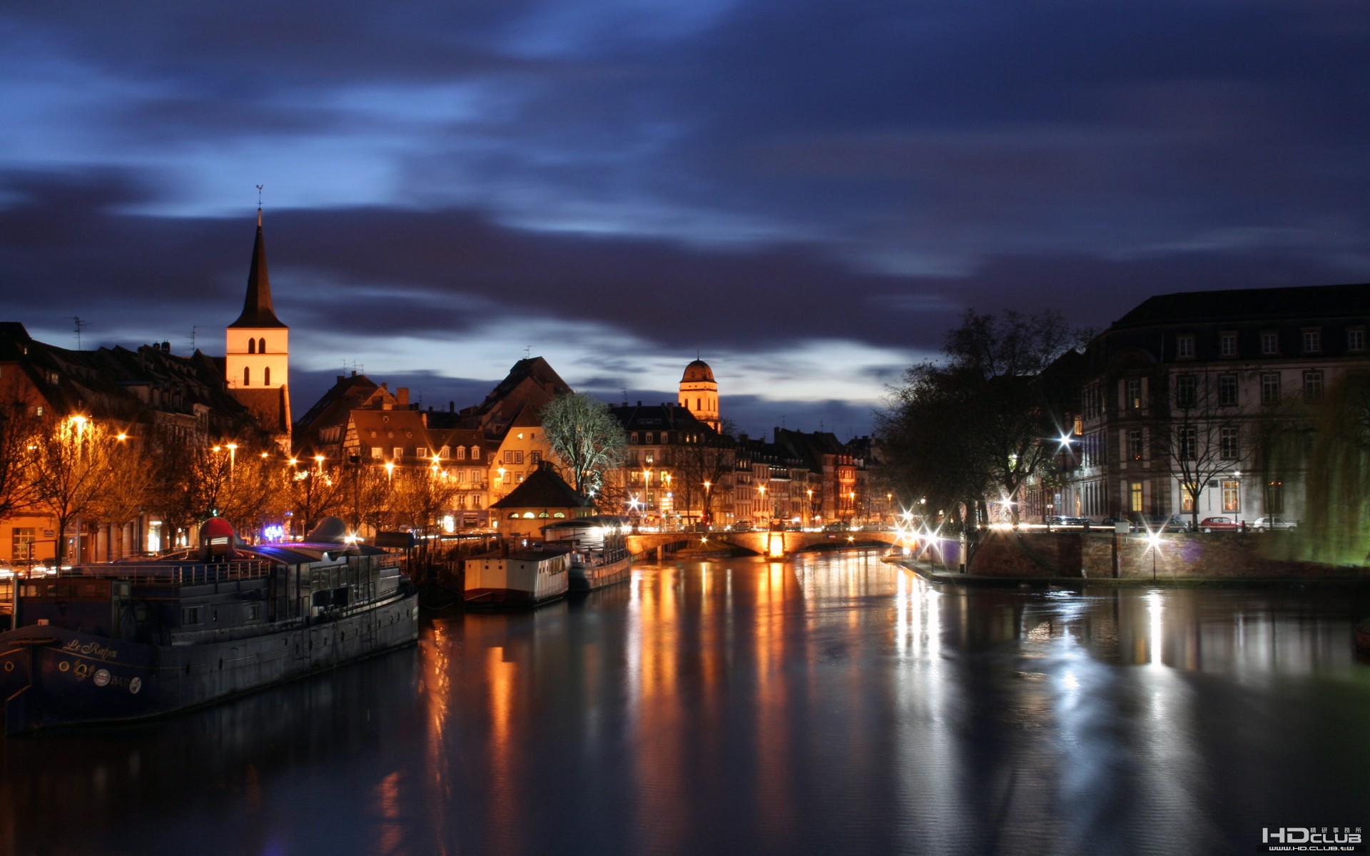 18truecolorsofstrasbourg_1920x1.jpg