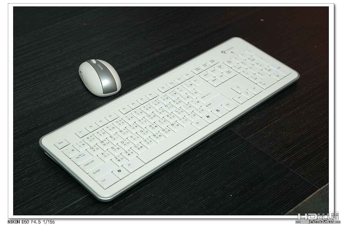 靈敏度尚可的鍵盤滑鼠組
