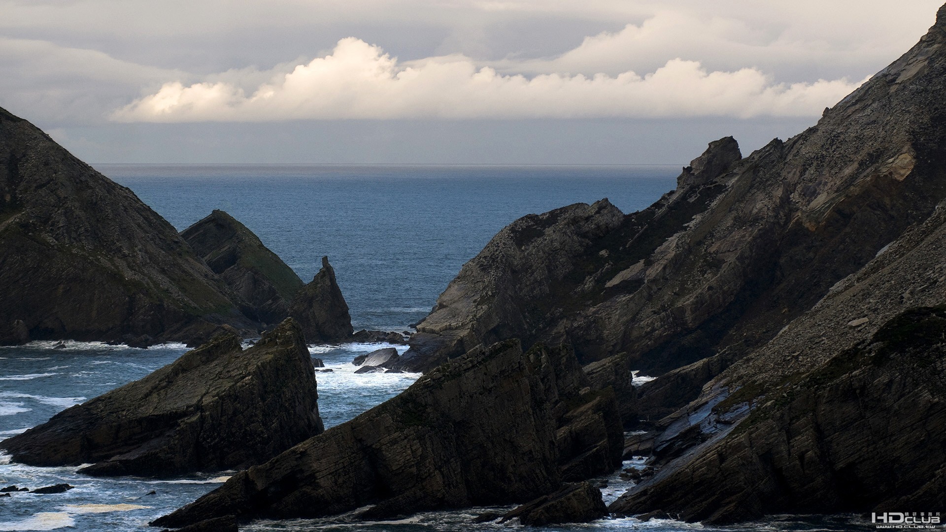 Port Donegal Ireland.jpg