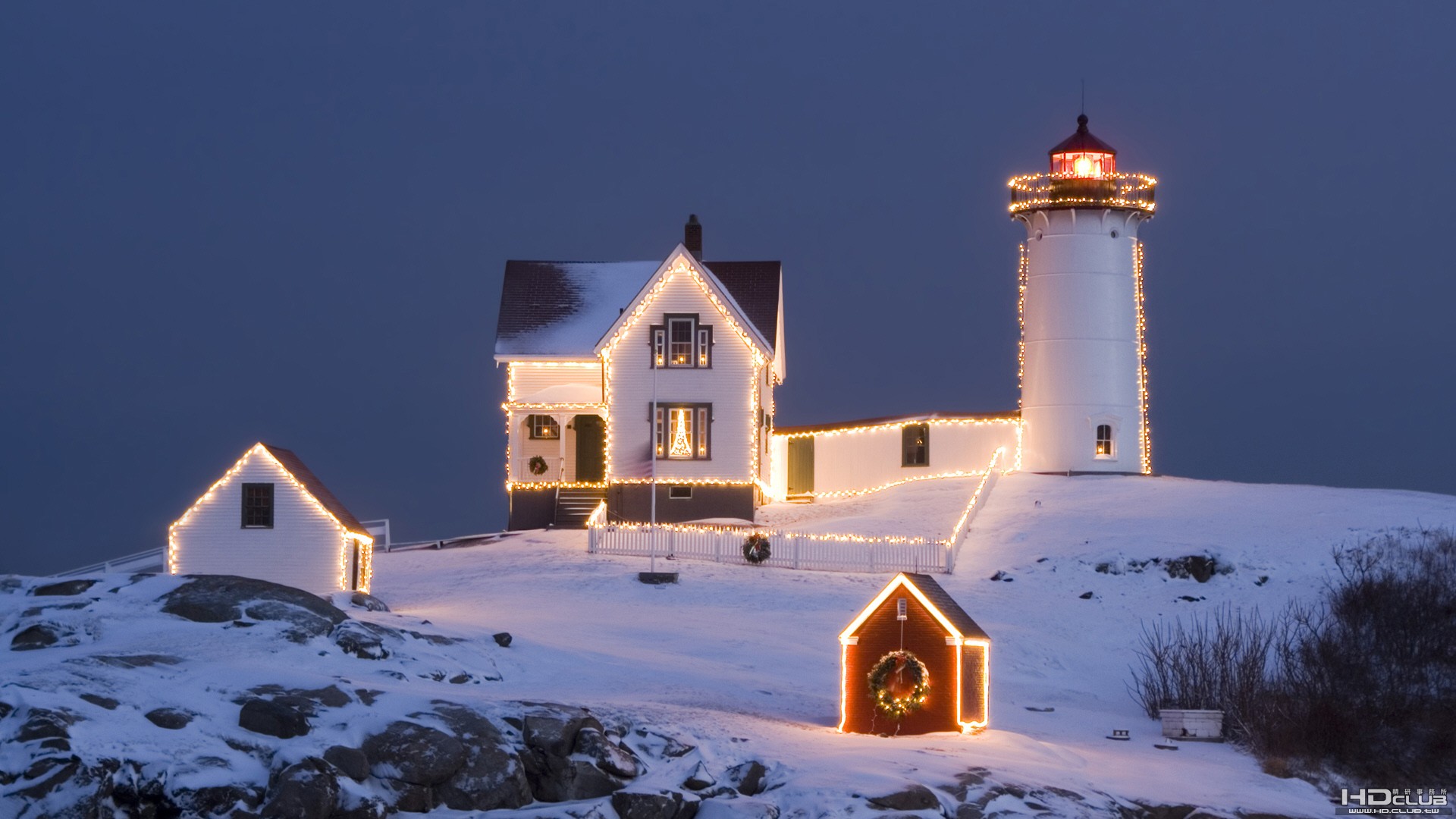 Christmas Lighthouse.jpg