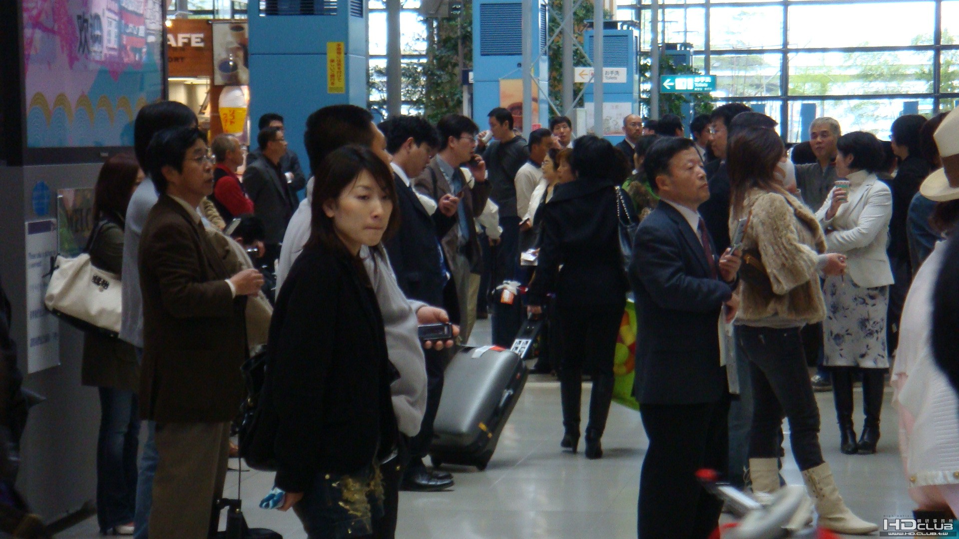 關西機場-接機出口.JPG
