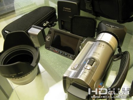 HF100-2.jpg
