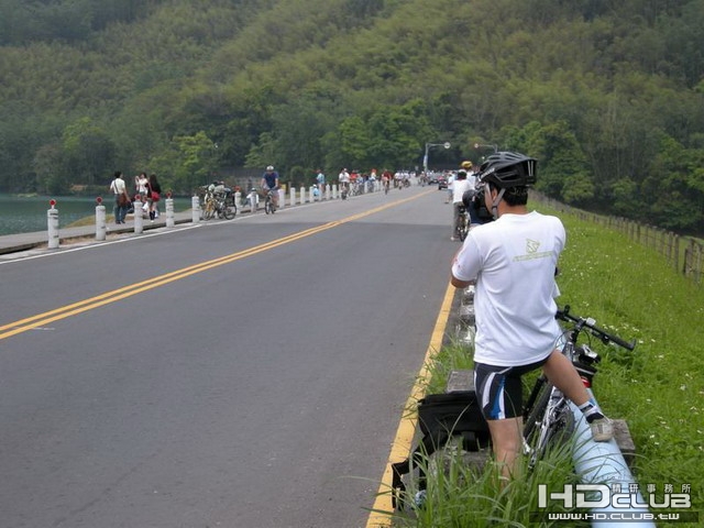 日月潭湖光山色景色宜人