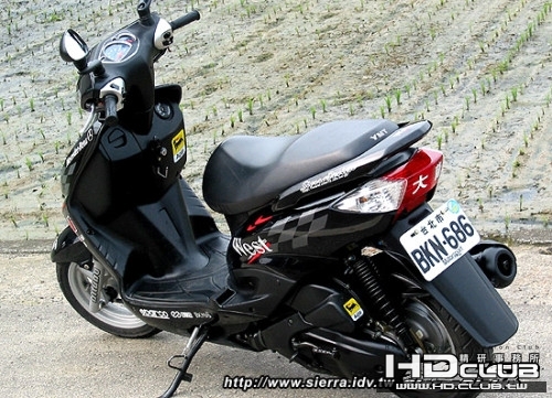 20080506_cd64a699209700da446d71mrUjqkbDOs.jpg