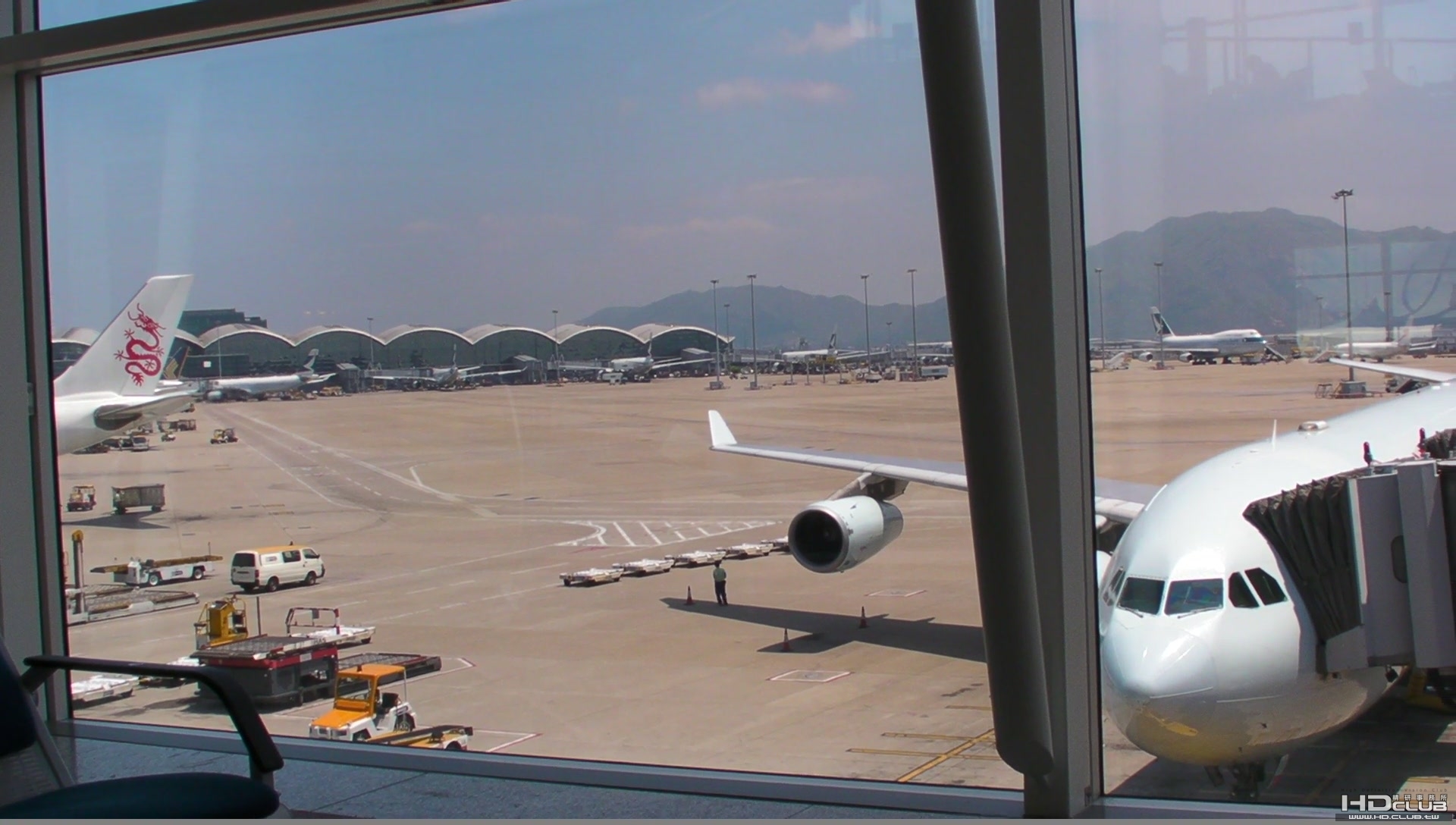 SANY0053香港機場隨手拍.JPG