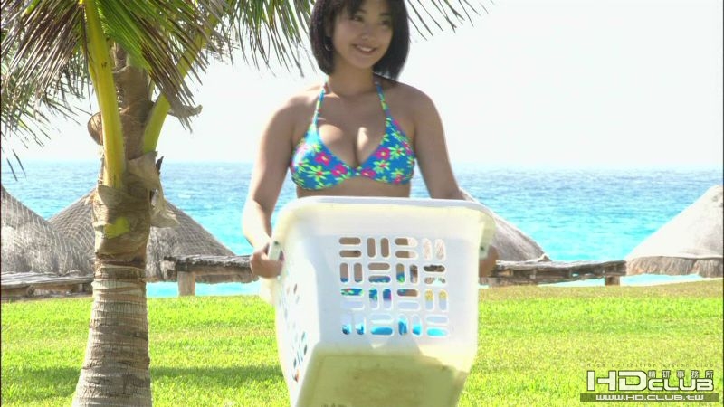 Minako Komukai201.jpg