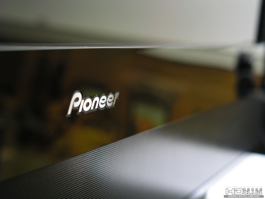 KURO就是PIONEER PDP的代名詞