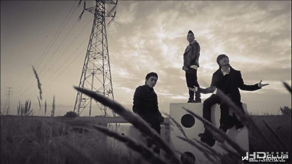 [MV] BIGBANG - Let Me Hear Your Voice[00-29-29].JPG