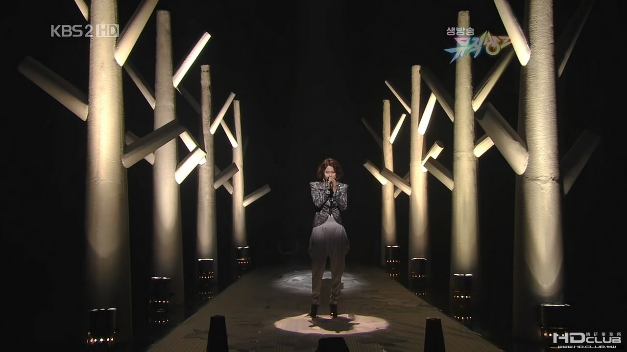 IRIS MV.720p.mkv_snapshot_02.34_[2010.02.25_03.21.43].jpg