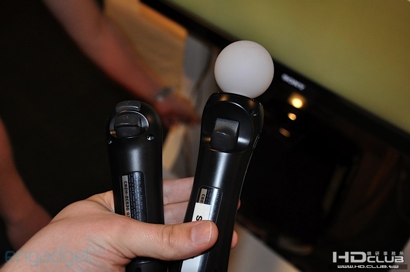 playstationmove-07-hands.jpg
