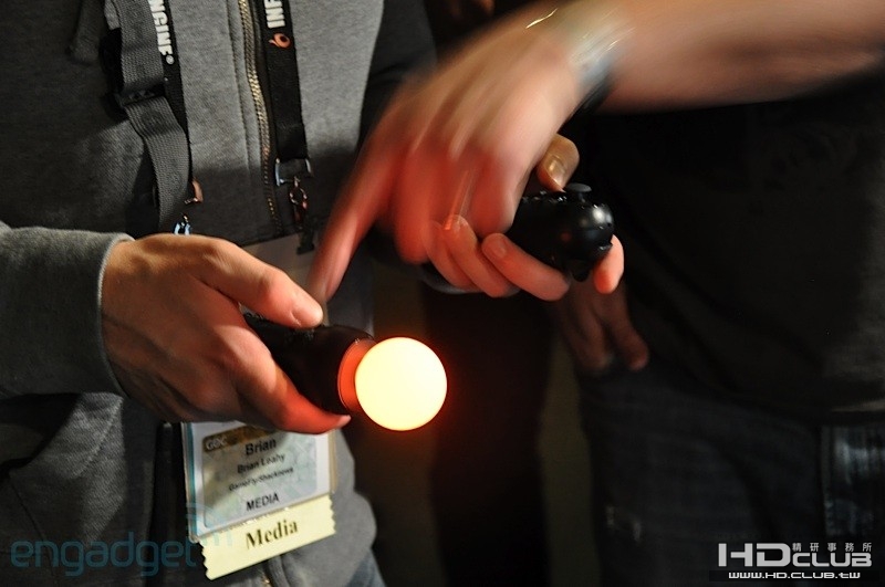 playstationmove-01-hands.jpg